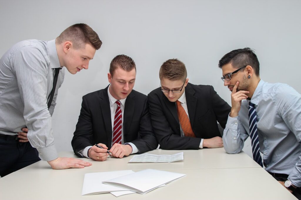 Photo Workplace guidelines and procedures in business English